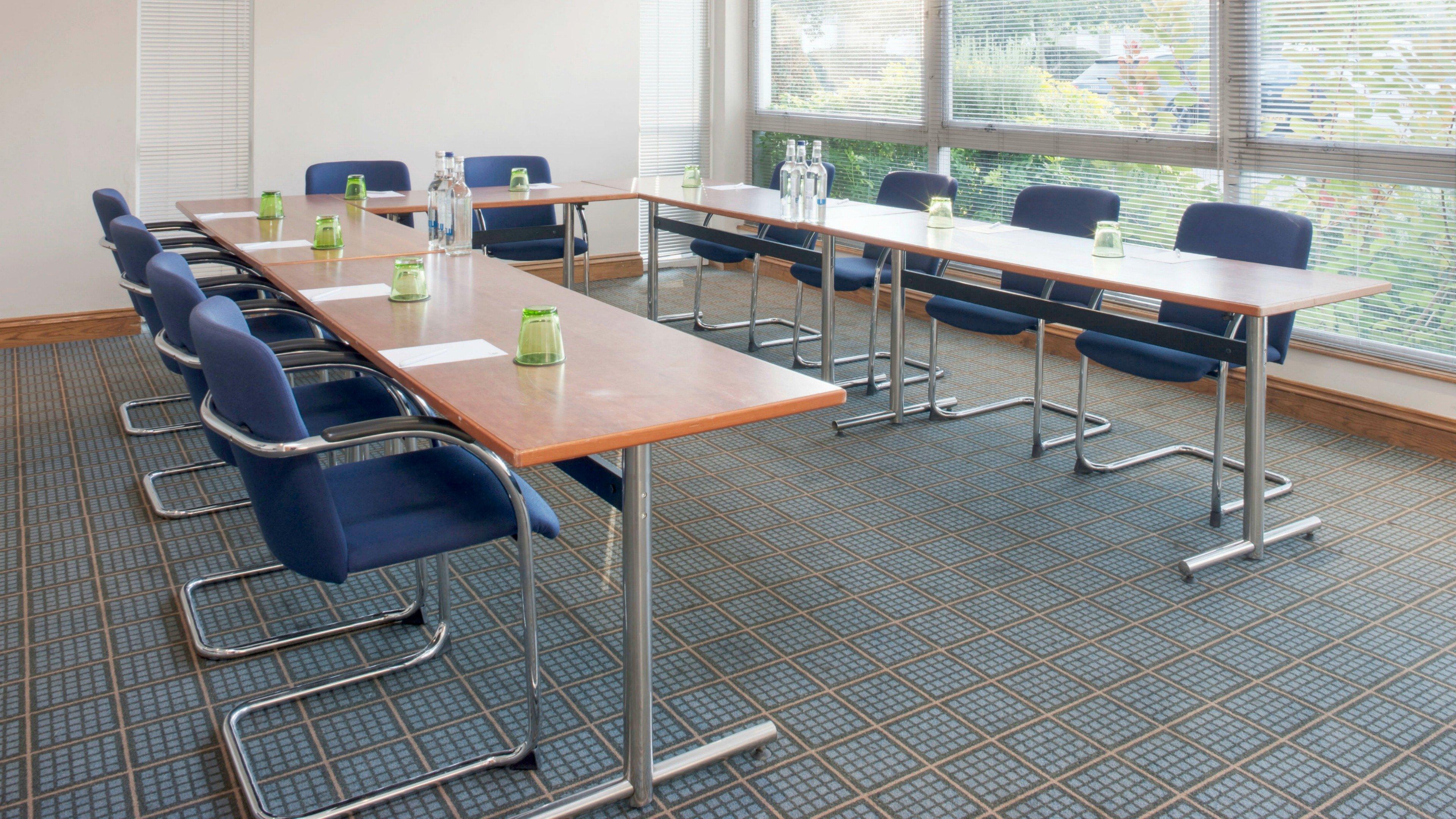 Holiday Inn Swindon By Ihg Екстер'єр фото
