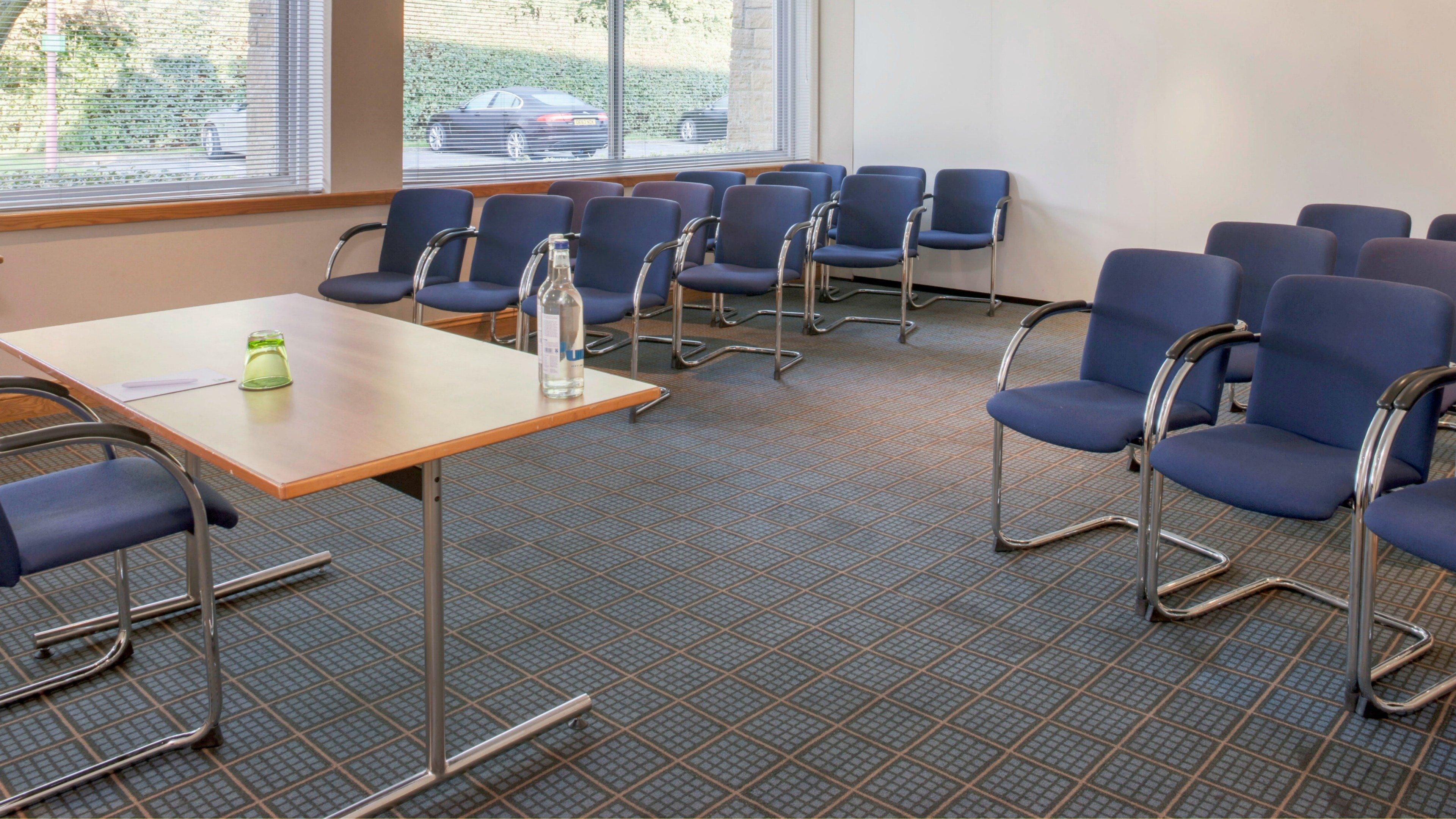Holiday Inn Swindon By Ihg Екстер'єр фото